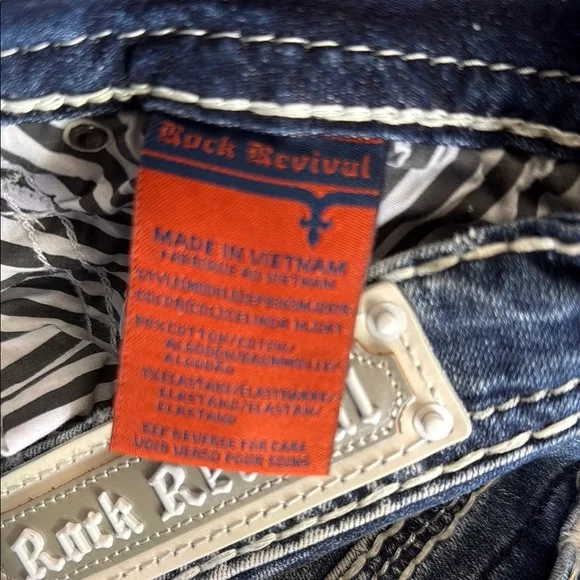 Women’s Rock Revival Blue Jeans